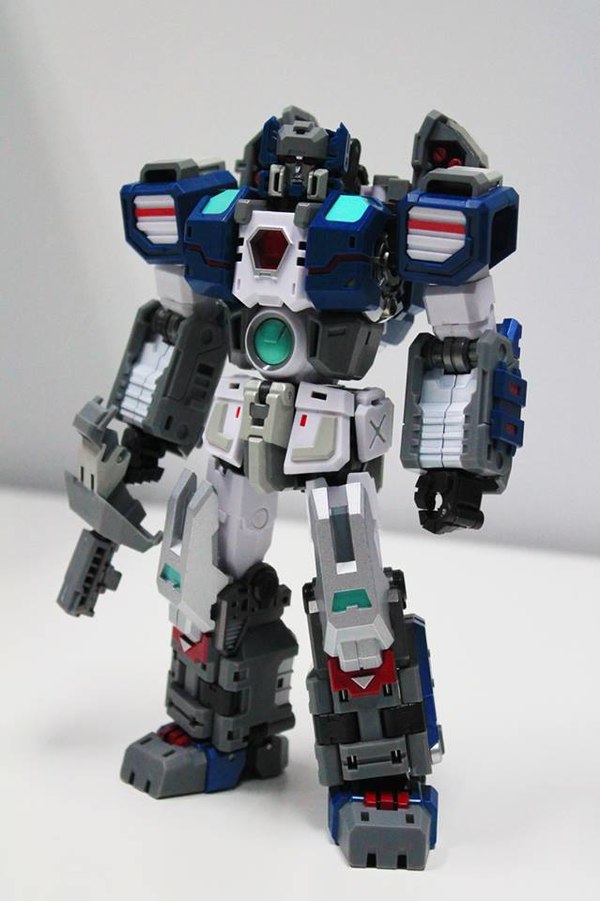 Perfect Effect PE DX03 Warden New Color Test Shot Images Of Not Fort Max And Accessories  (4 of 6)